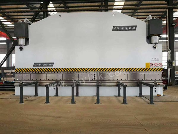 WE67K-1200/9000大型折彎機(jī)